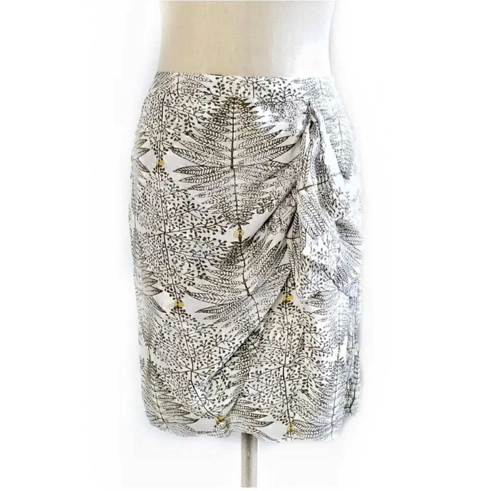 MCGINN FERN PRINT WATERFALL FRONT SKIRT SIZE 6
